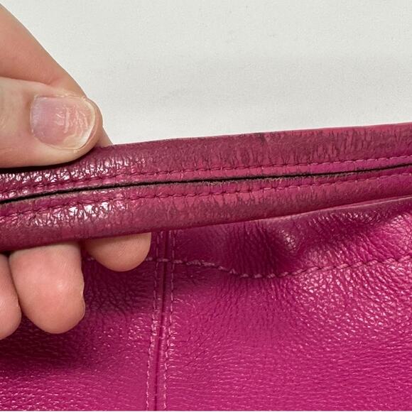 Refurbished COACH Barbie Pink Raspberry Bag Purse Boho Style - PINK Zip Closure - Picture 5 of 10